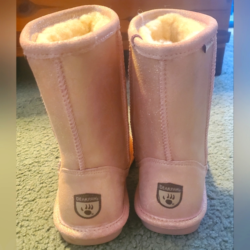 Youth 4 BearPaw Pink boots